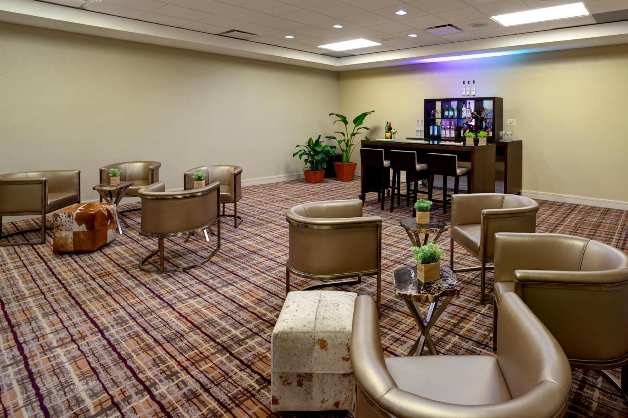Hotel Marriott North 4*